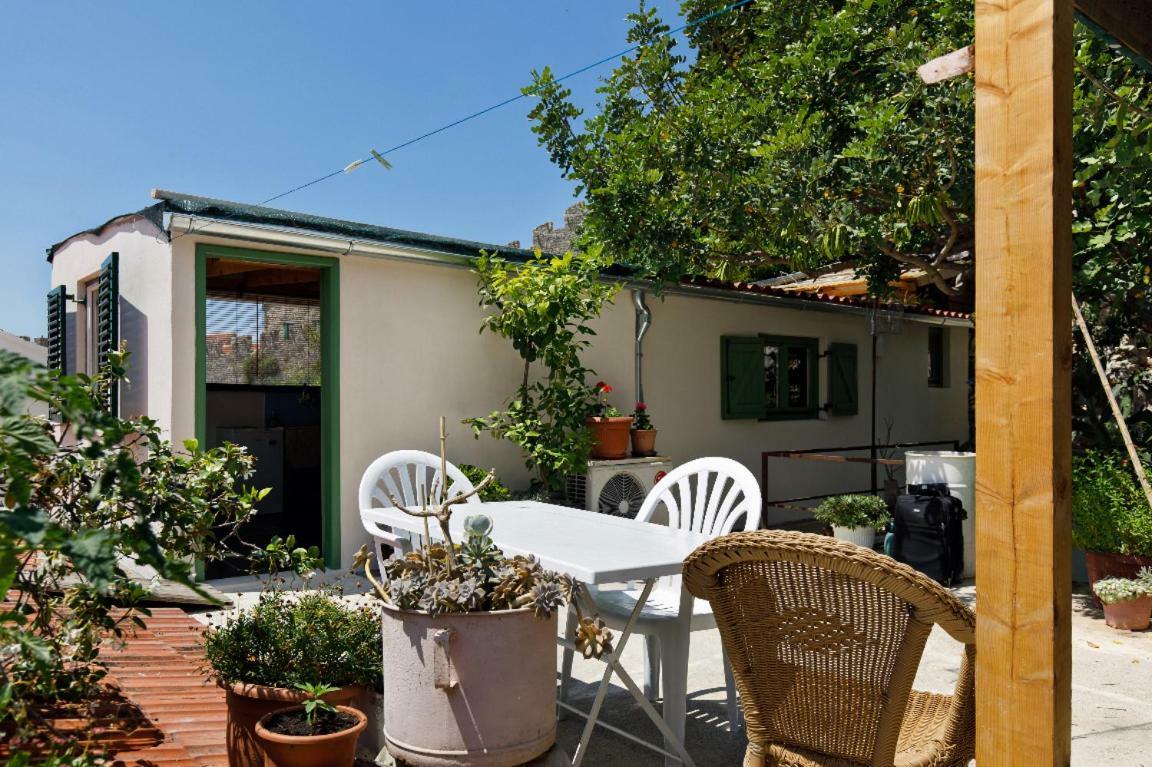 Luka'S House - Zf Hvar フヴァル エクステリア 写真