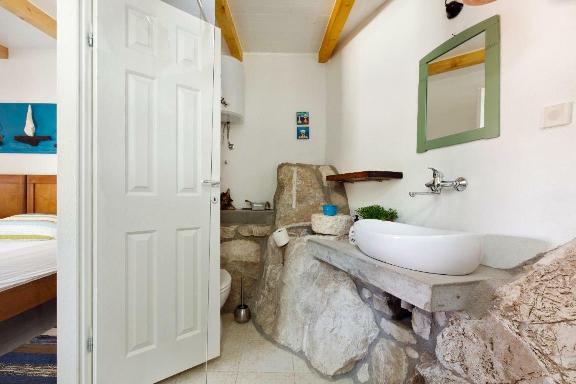 Luka'S House - Zf Hvar フヴァル エクステリア 写真