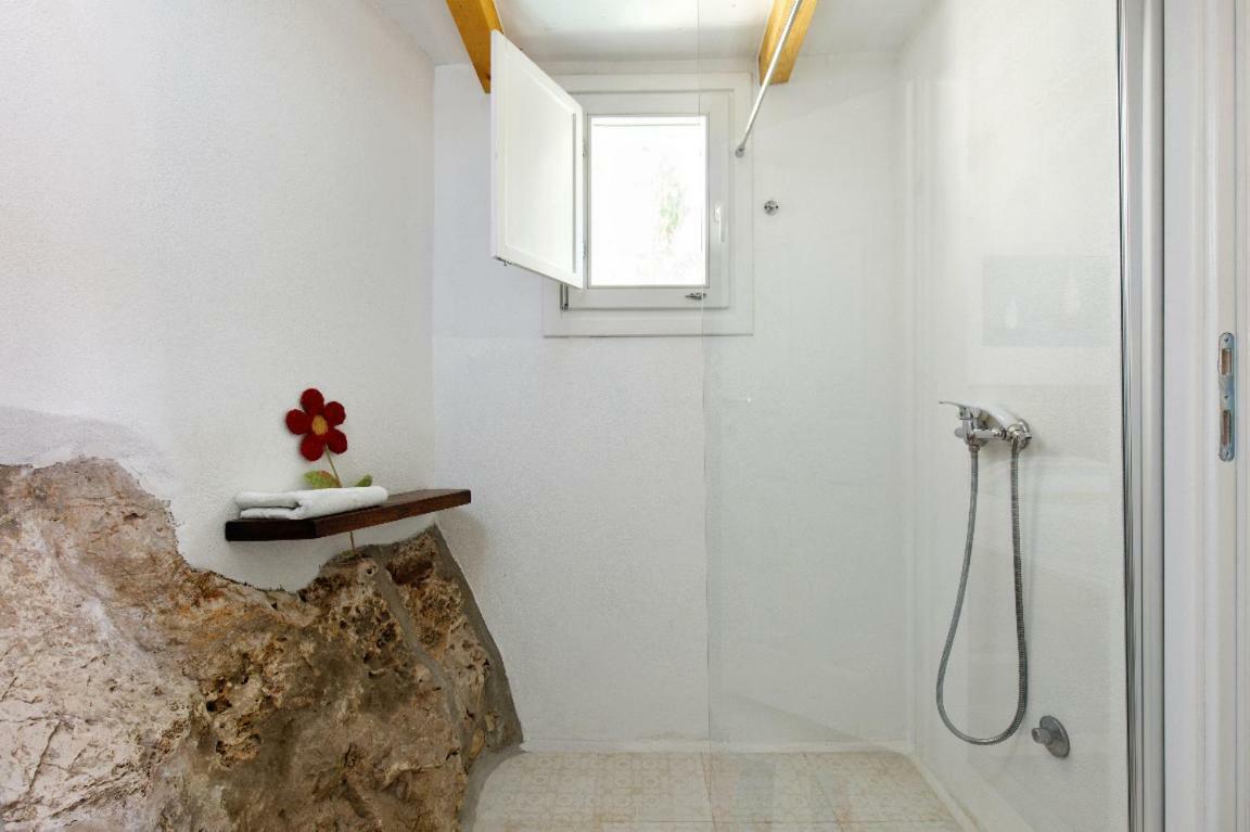 Luka'S House - Zf Hvar フヴァル エクステリア 写真