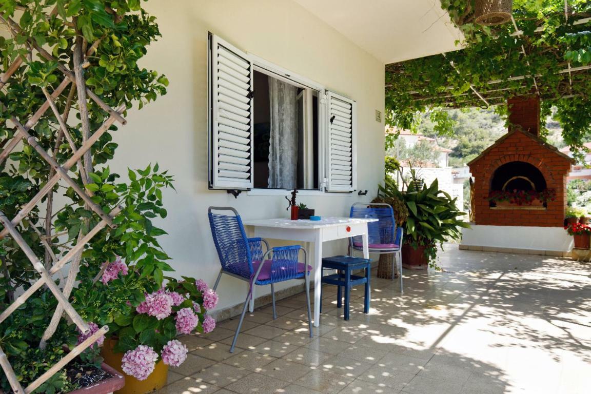 Luka'S House - Zf Hvar フヴァル エクステリア 写真