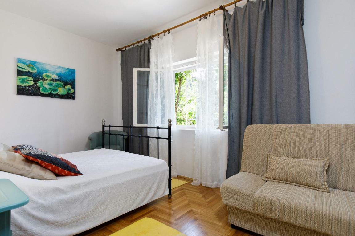 Luka'S House - Zf Hvar フヴァル エクステリア 写真