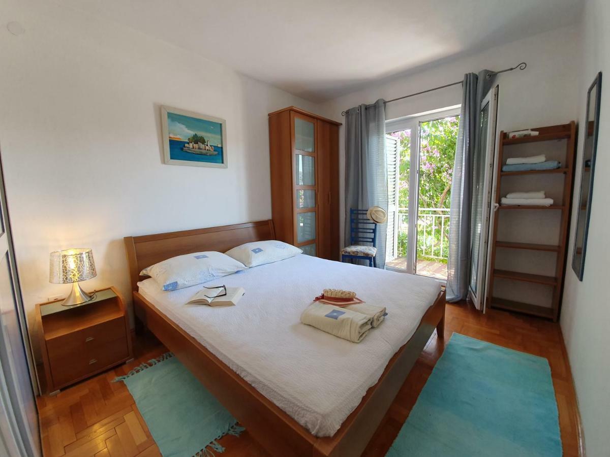 Luka'S House - Zf Hvar フヴァル エクステリア 写真